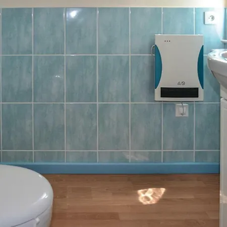 Three-bedroom In 펜션 *